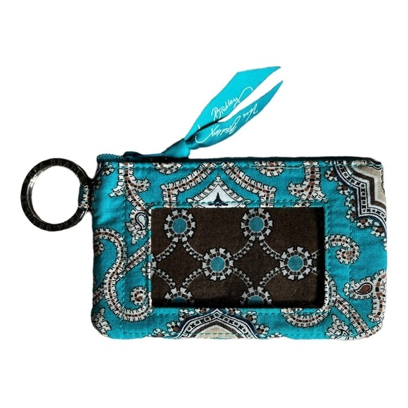 Vera Bradley Accessories - VERA Bradley small zip ID/Card holder.